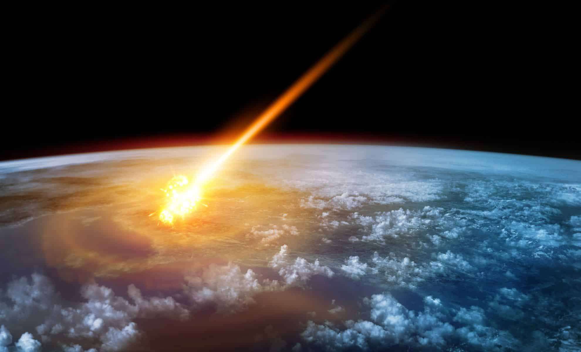 Scientists Warn of Possible 2032 Lunar Asteroid Impact Jeopardizing Satellites and Space Systems 