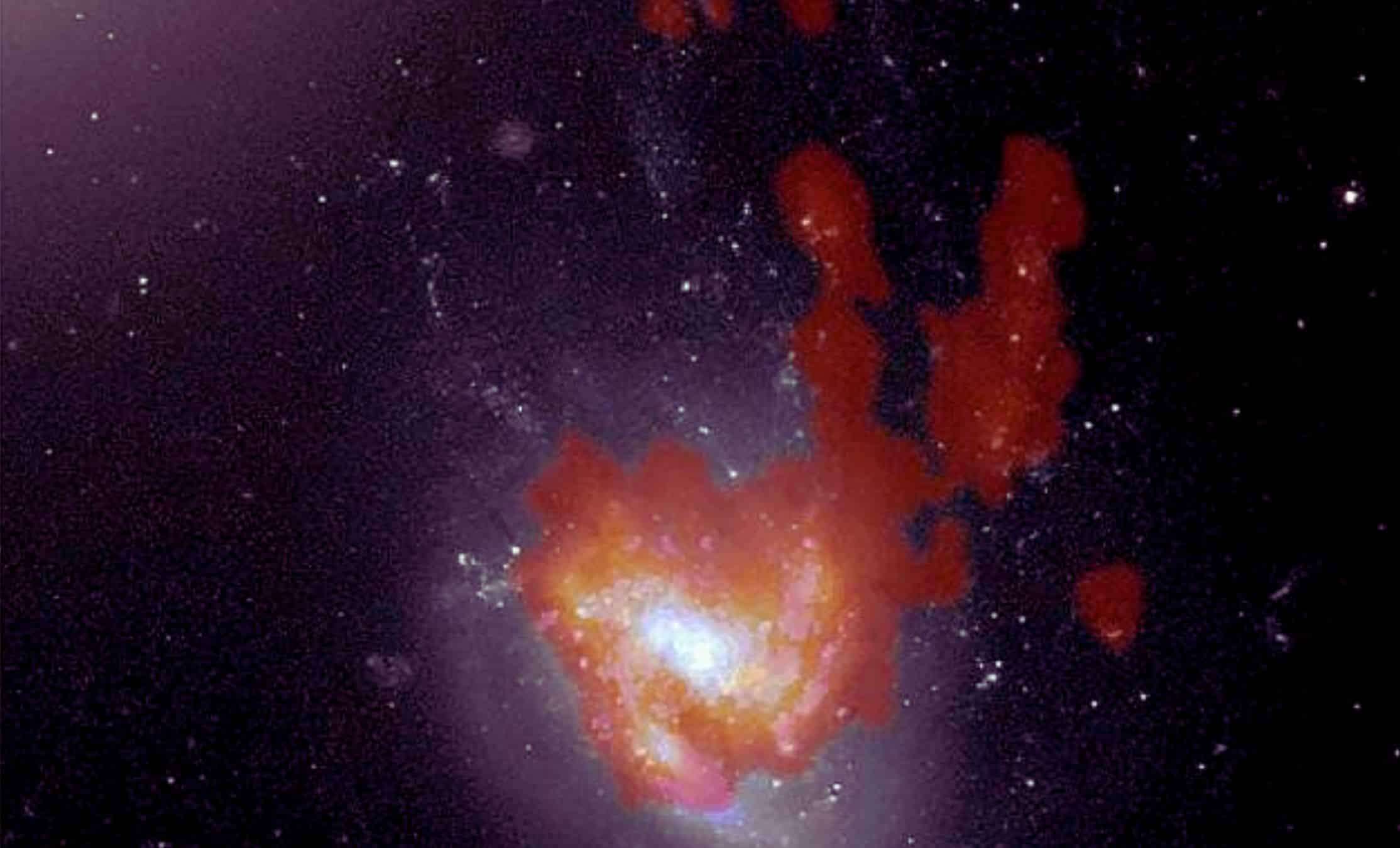 Scientists Reveal the Distinctive ‘Rabbit Ear’ Structures of Distant Galaxy NGC 4858 