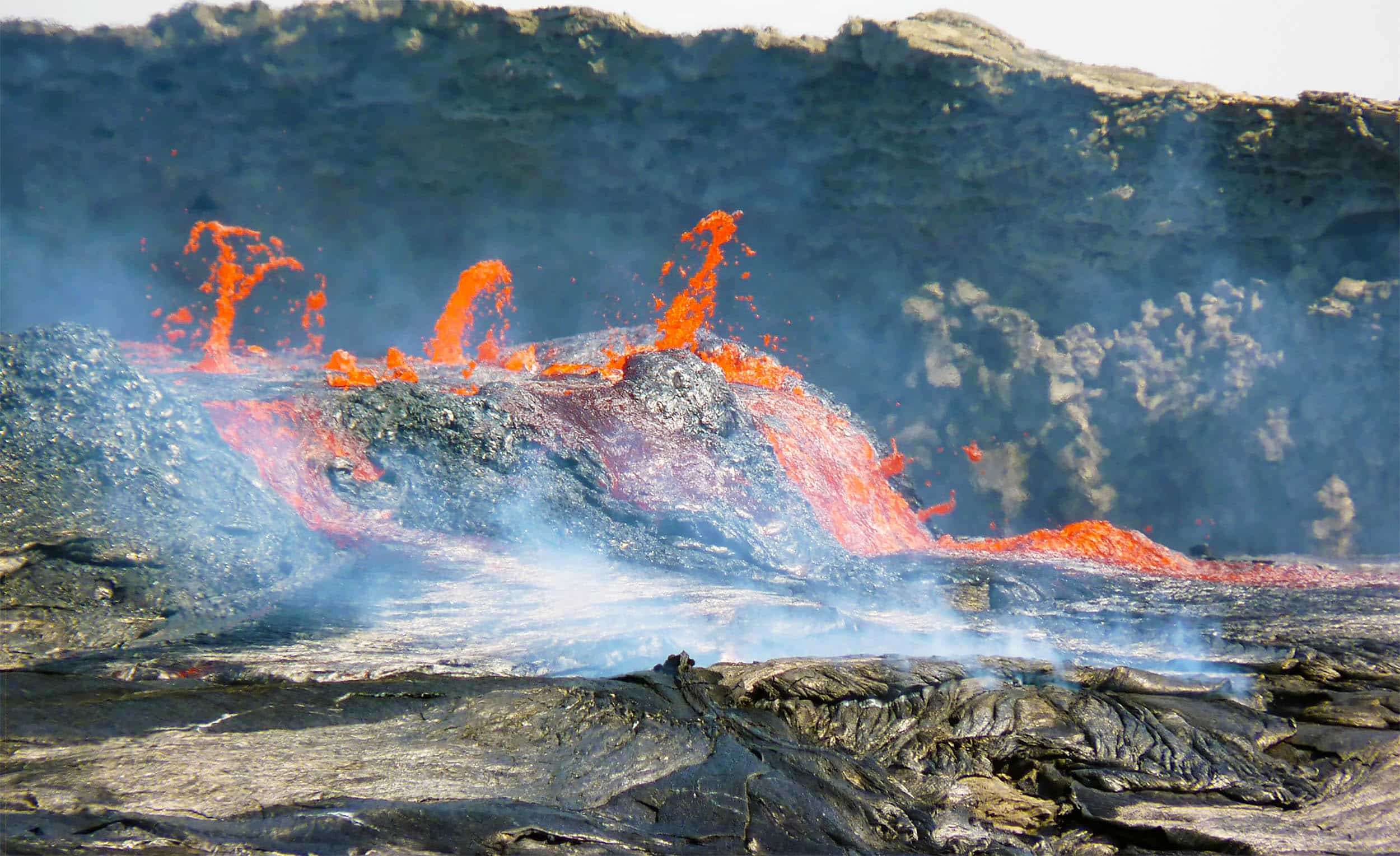 Ethiopian-rift_Erta-Ale-volcano_Africa_mantle-pulse_lava_ocean-forming-6775d8aac15f5fd1aaca4cb233ada0d4.jpg