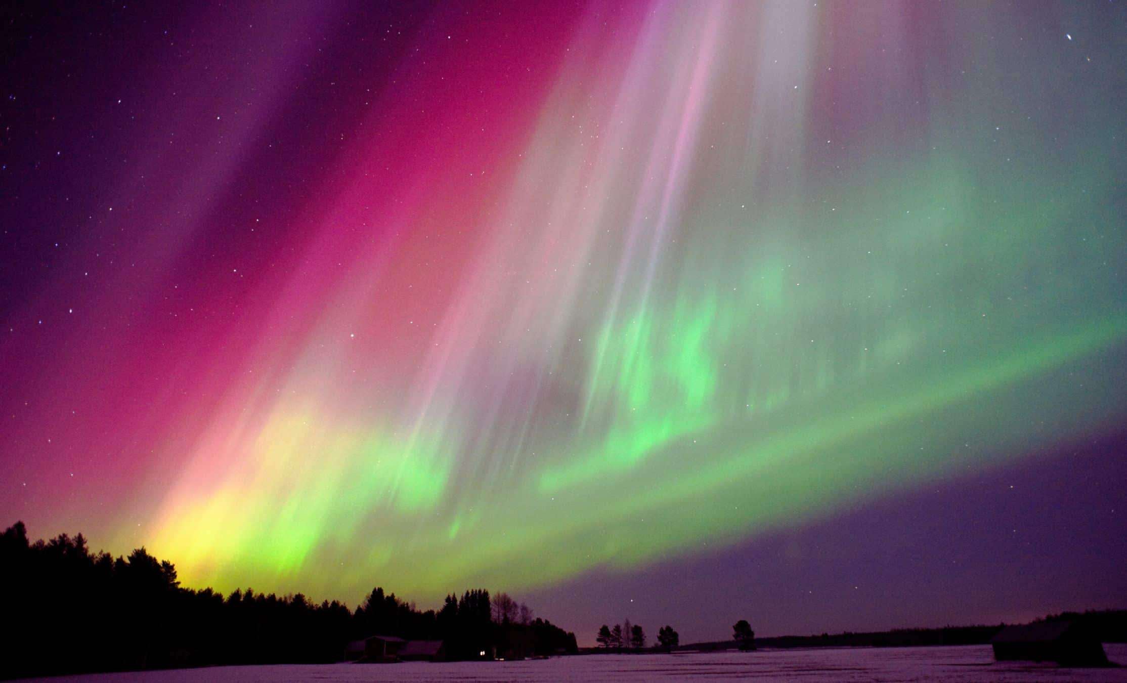 Northern Lights Expected to Dazzle Over 18 U.S. States This Weekend 