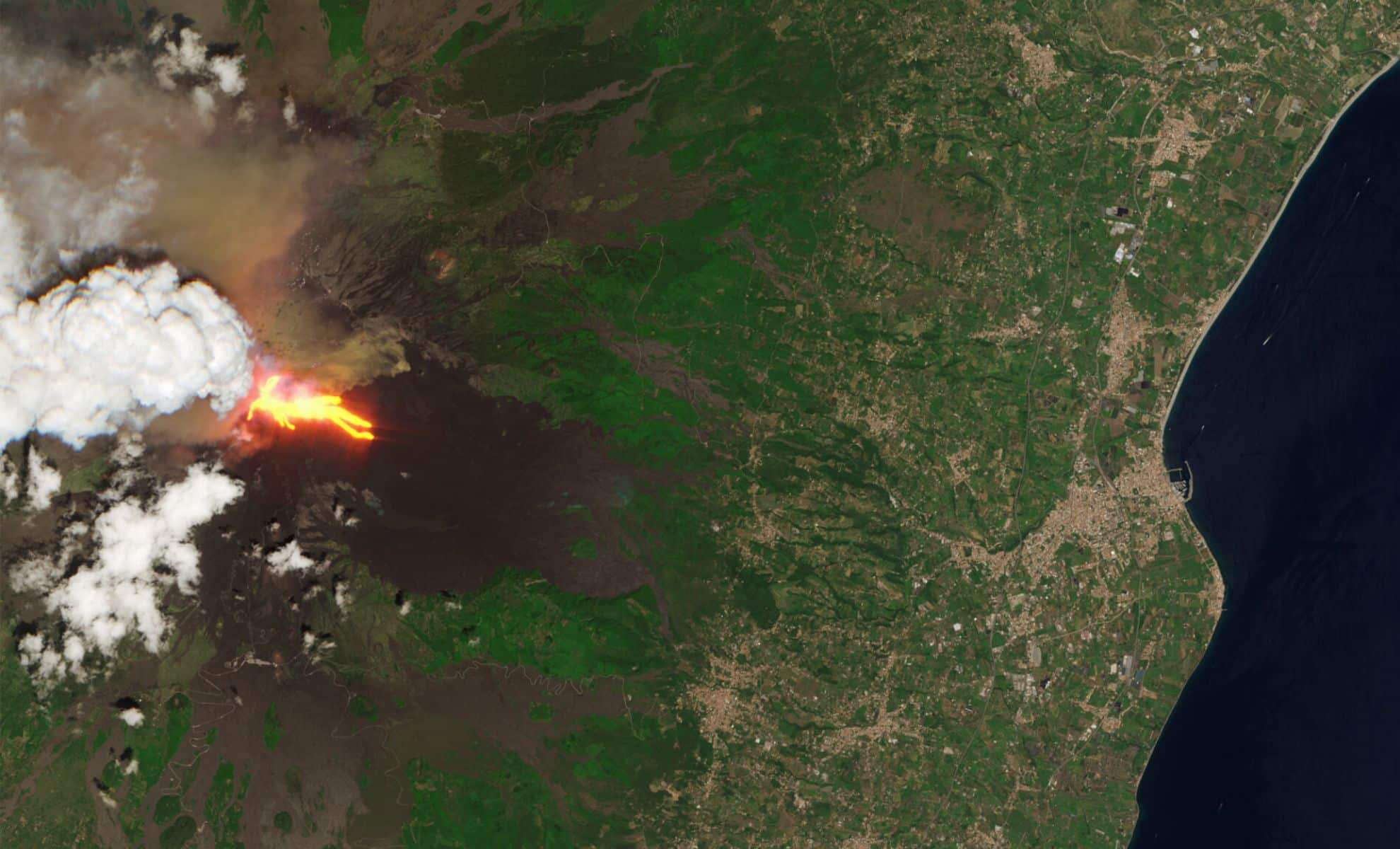 Satellite Technology Reveals Stunning Details of Mount Etna’s 2025 Eruption 