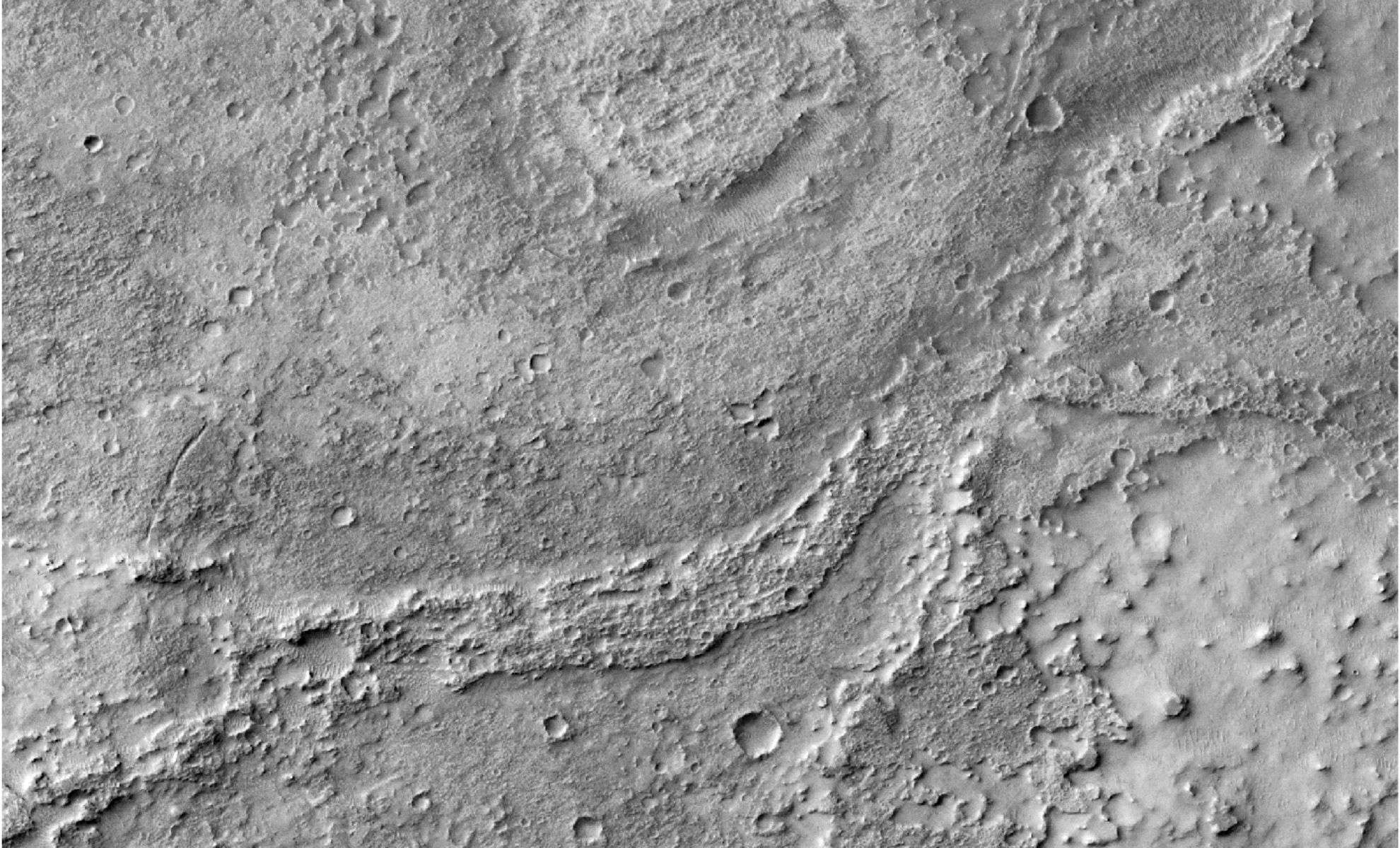 Ancient Mars May Have Supported Rainstorms and Flowing Rivers 