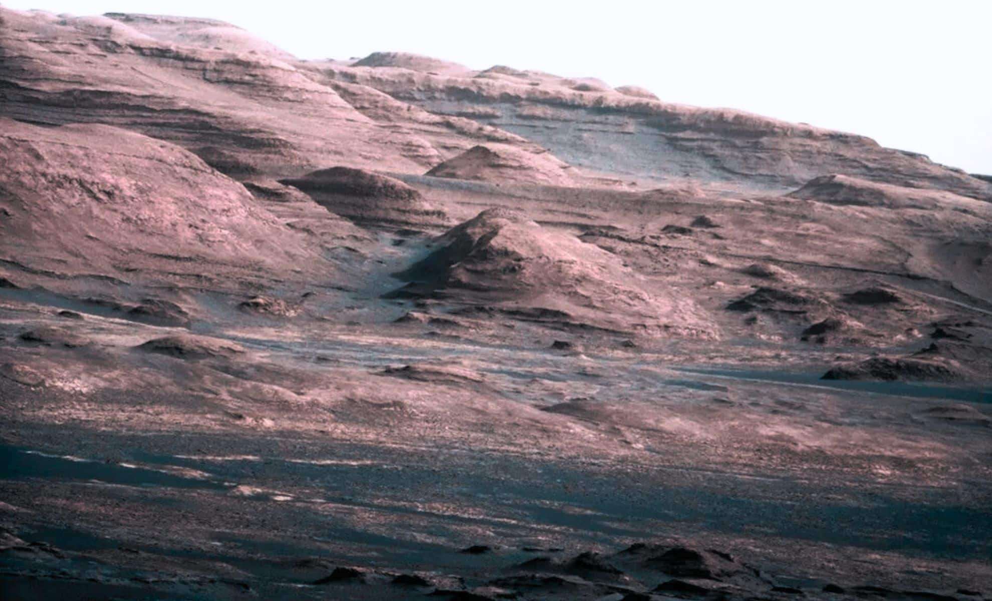 NASA Rover Uncovers Remarkable Signs of Mars’ Past Habitability 