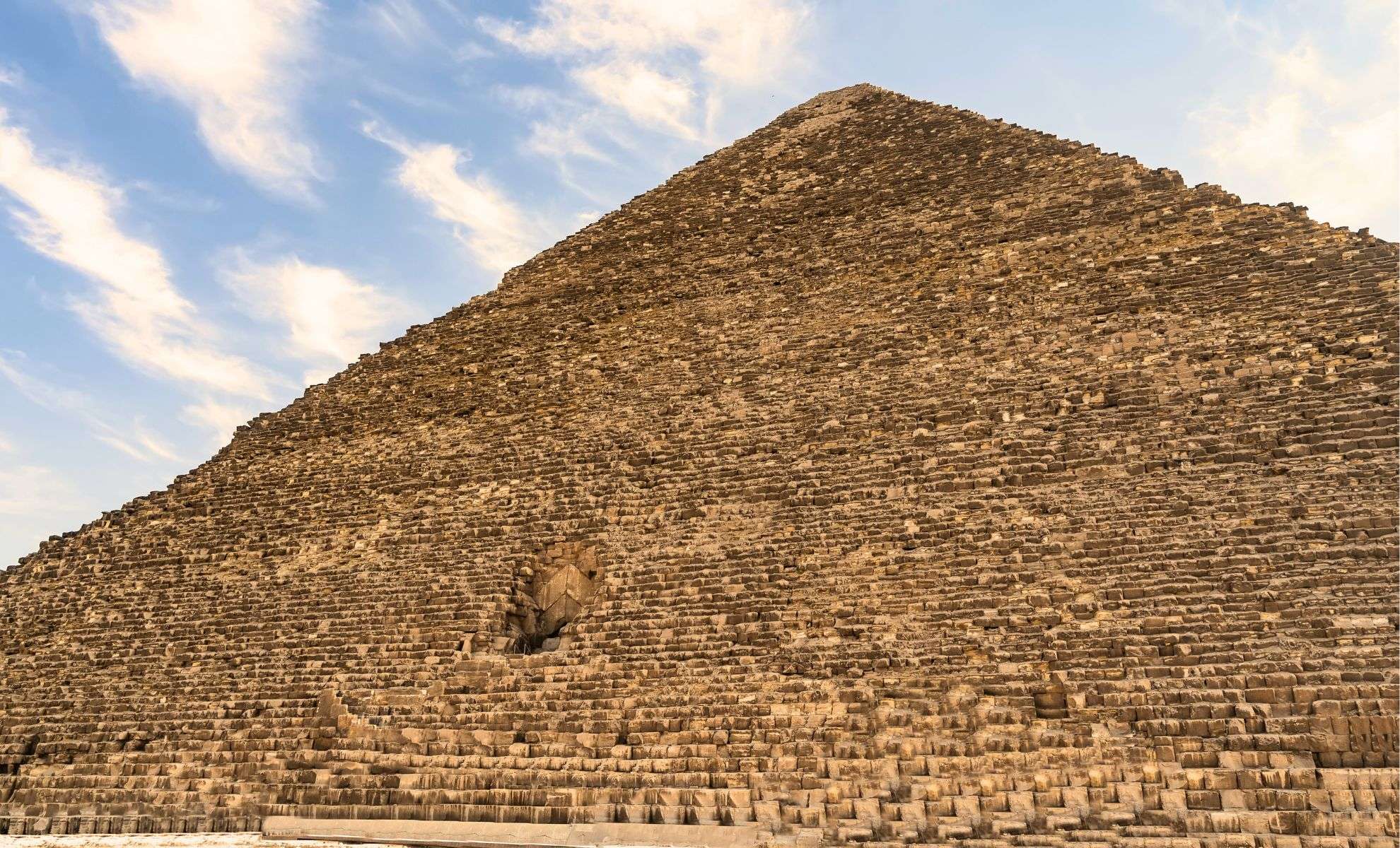 Ingenious Robot Uncovers Secret Chamber Inside the Great Pyramid After Millennia 