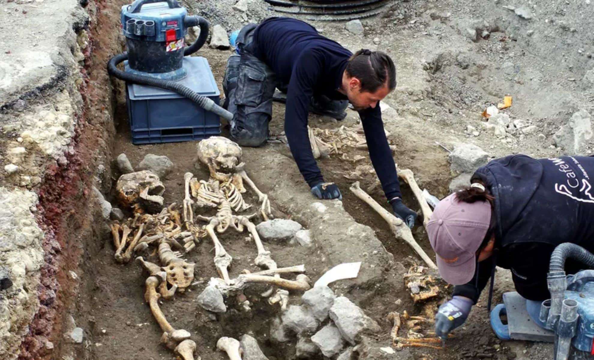 Archaeologists Uncover Remarkably Dense Medieval Cemetery in Clermont-Ferrand 