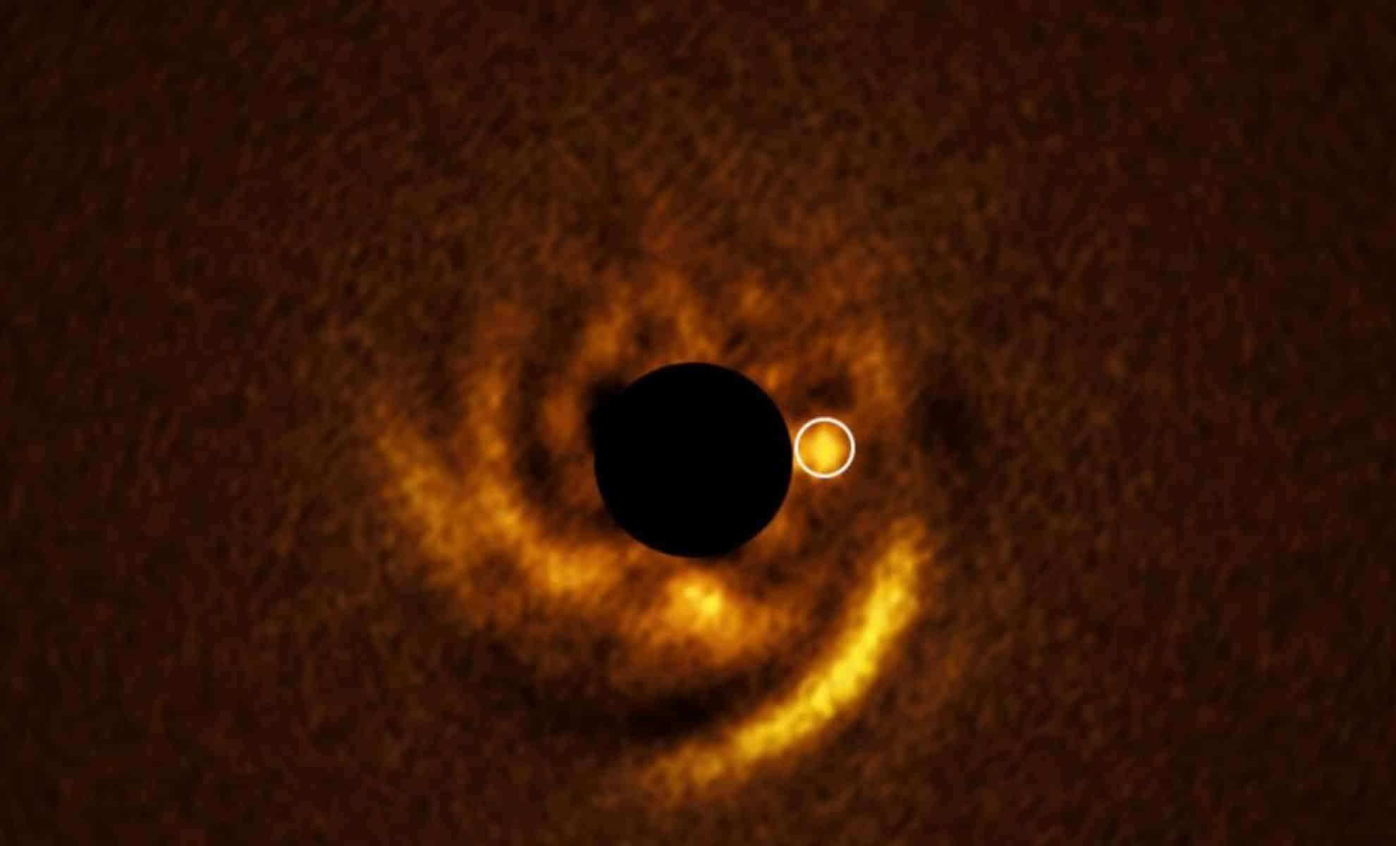 Revealing Planet Formation: Stunning Images Uncover Spiral Disc Around Young Star 