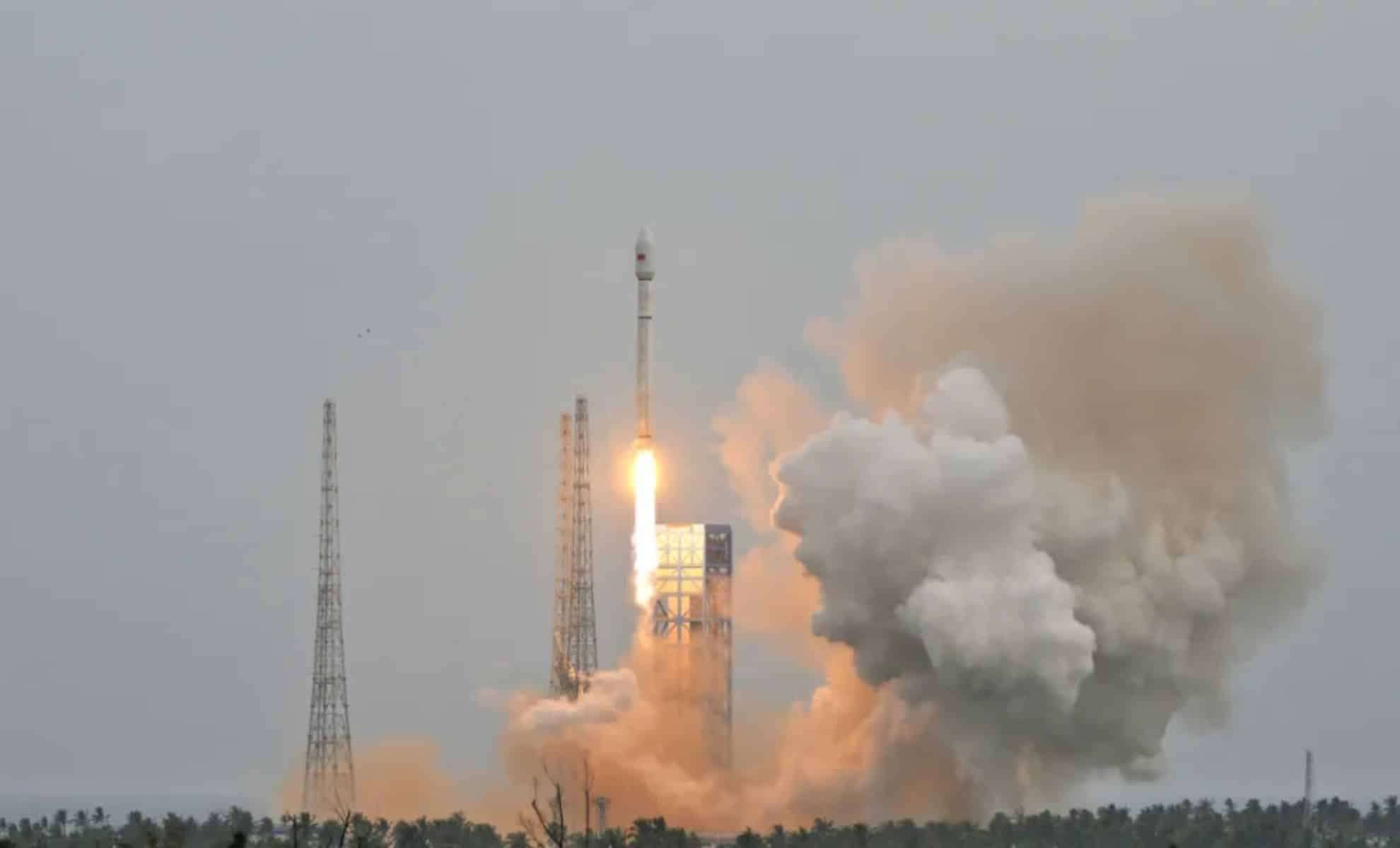 Long March 12 Rocket Propels China’s Ambitious Satellite Network Into New Era 