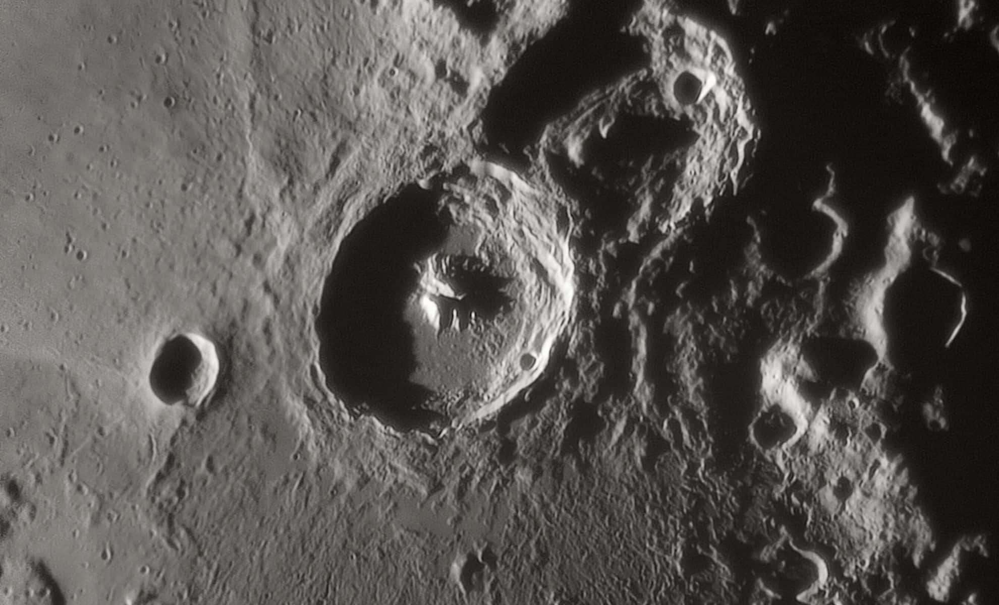 Lunar Photobioreactors: A Sustainable Path to Oxygen and Food Production on the Moon 