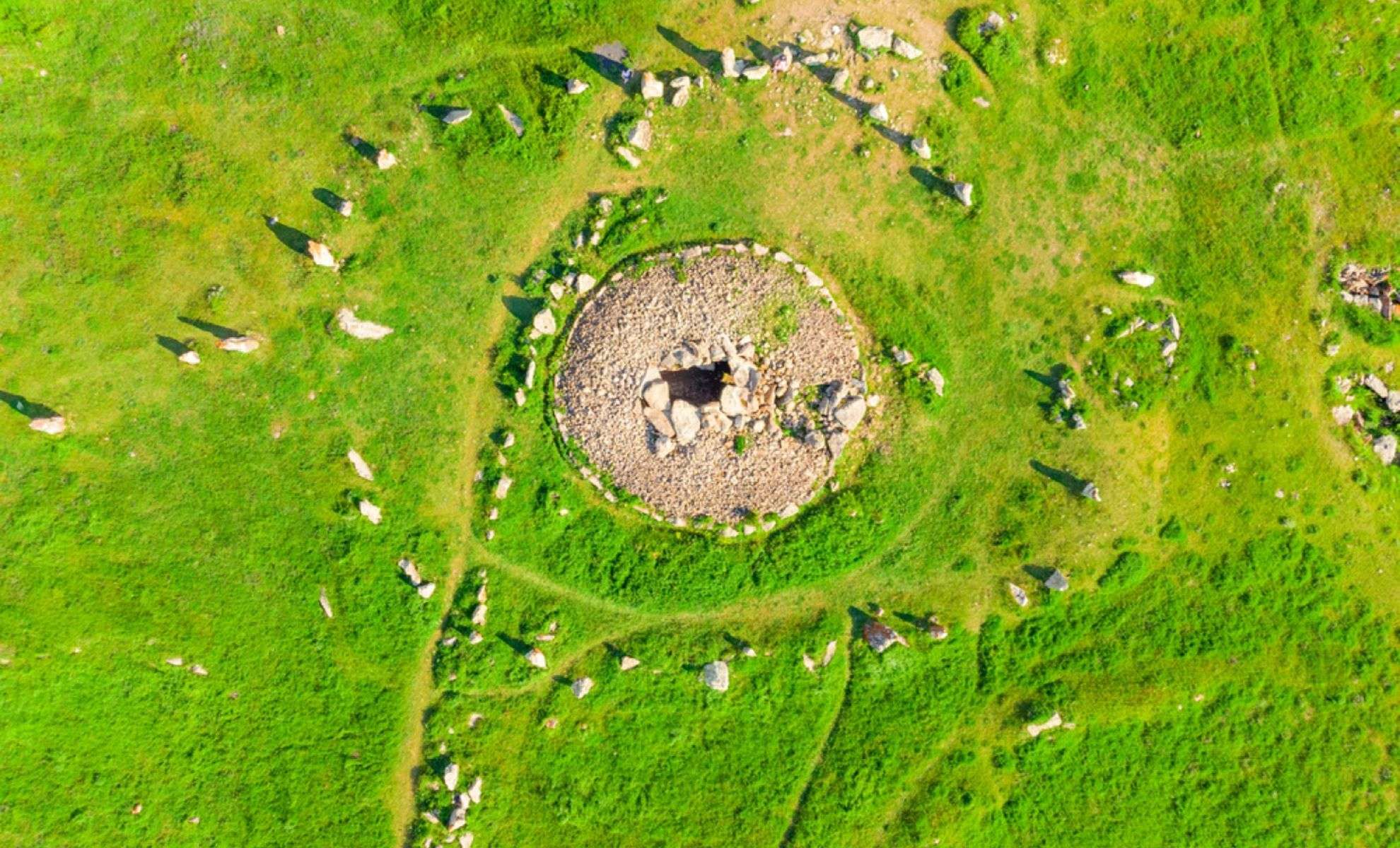 Housing Plans Uncover a 12,000-Year Record of Human History in Scotland 