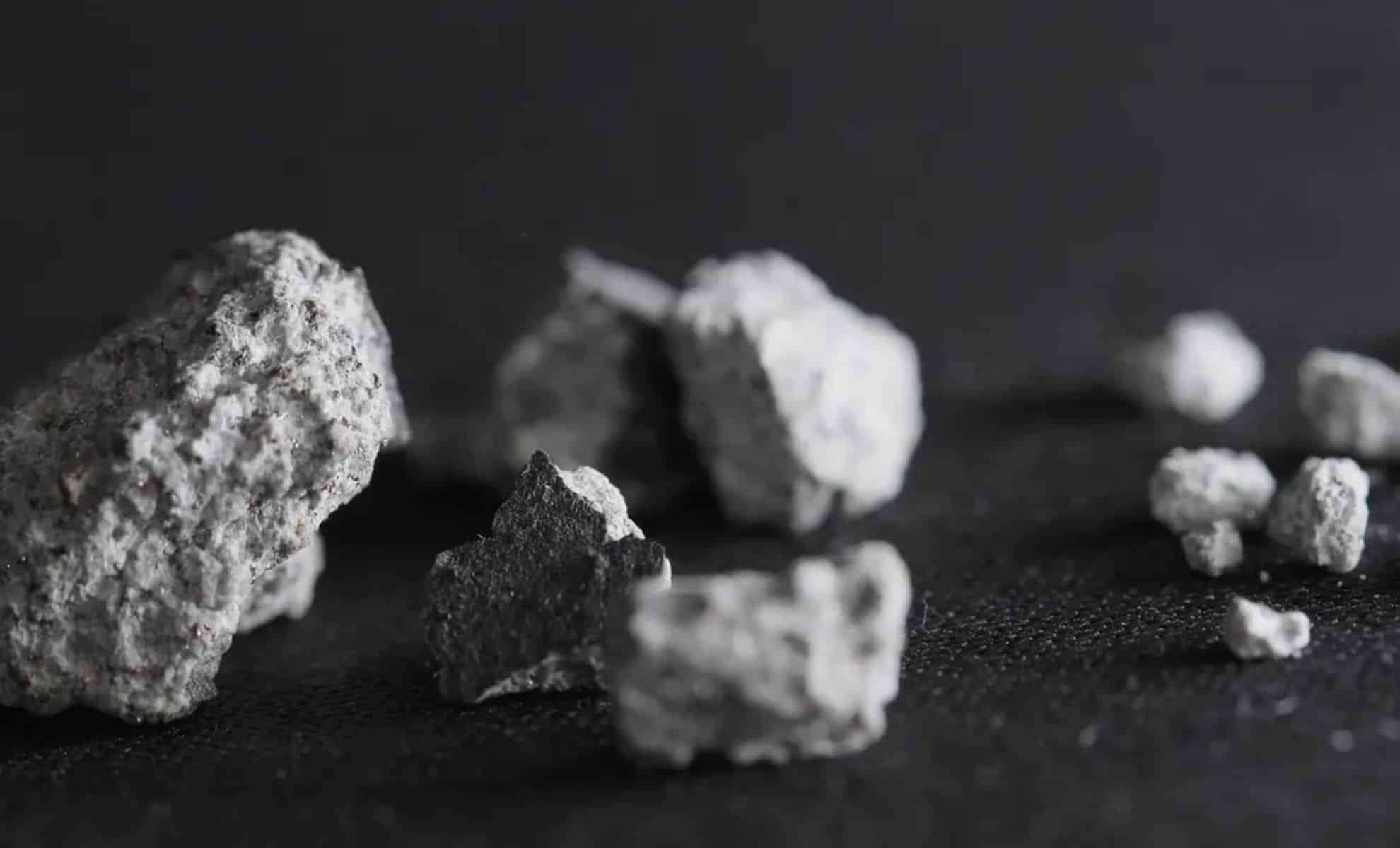 Georgia Home Struck by Meteorite Older Than Earth Itself 