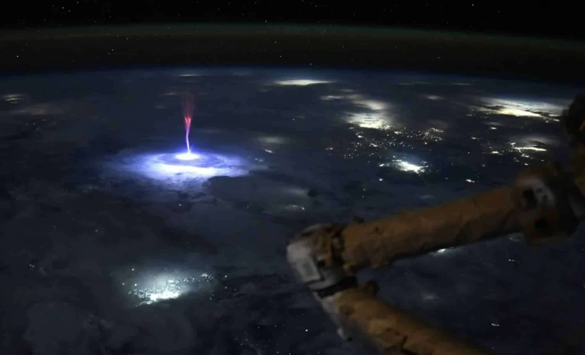 NASA Astronaut Captures Rare ‘Gigantic Jet’ Lightning Phenomenon from Orbit 