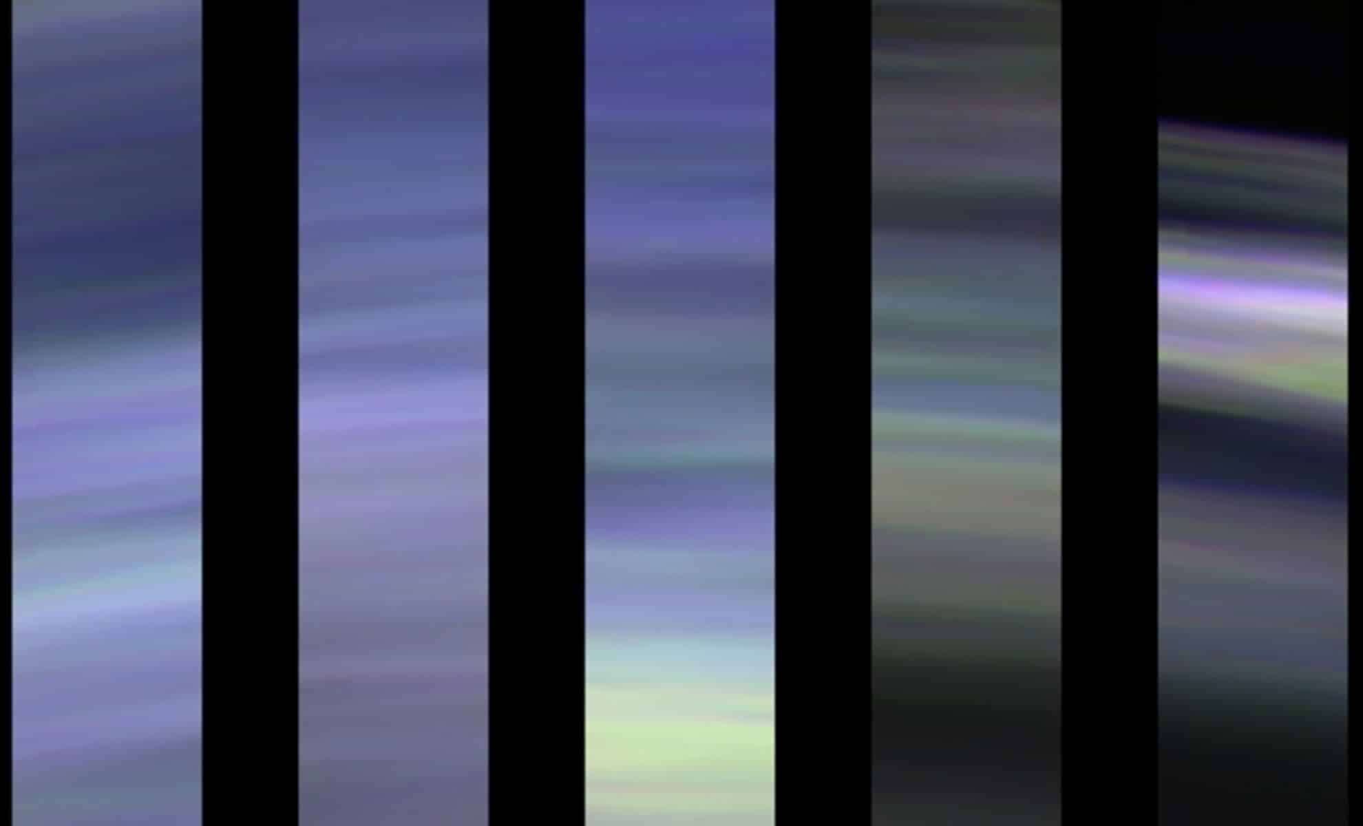 Mars’s Atmospheric Layers Unveiled: A Stunning Pastry-Like Formation in Space 