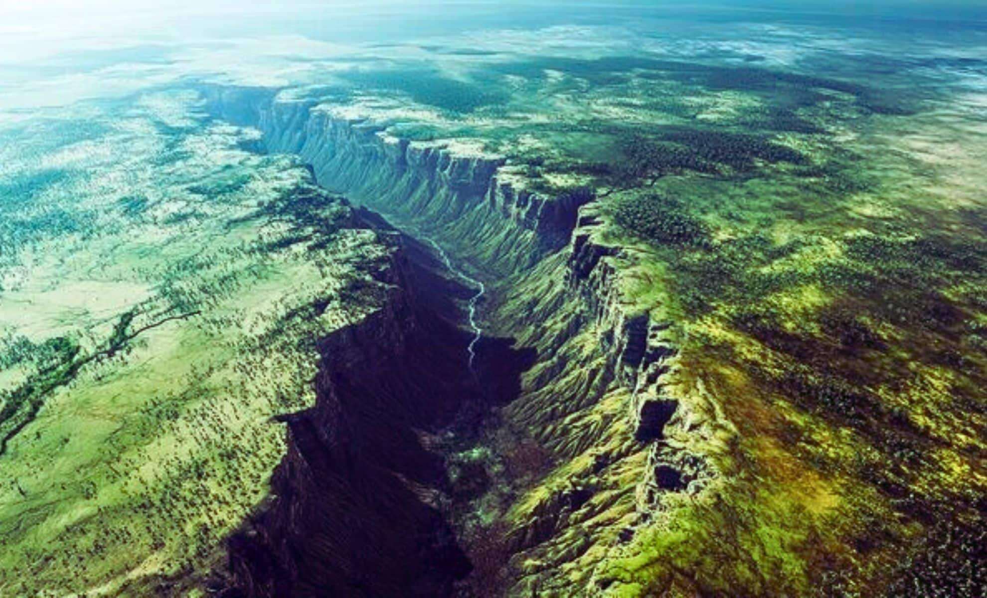 Africa’s Great Rift: The Birth of a New Ocean in Progress 