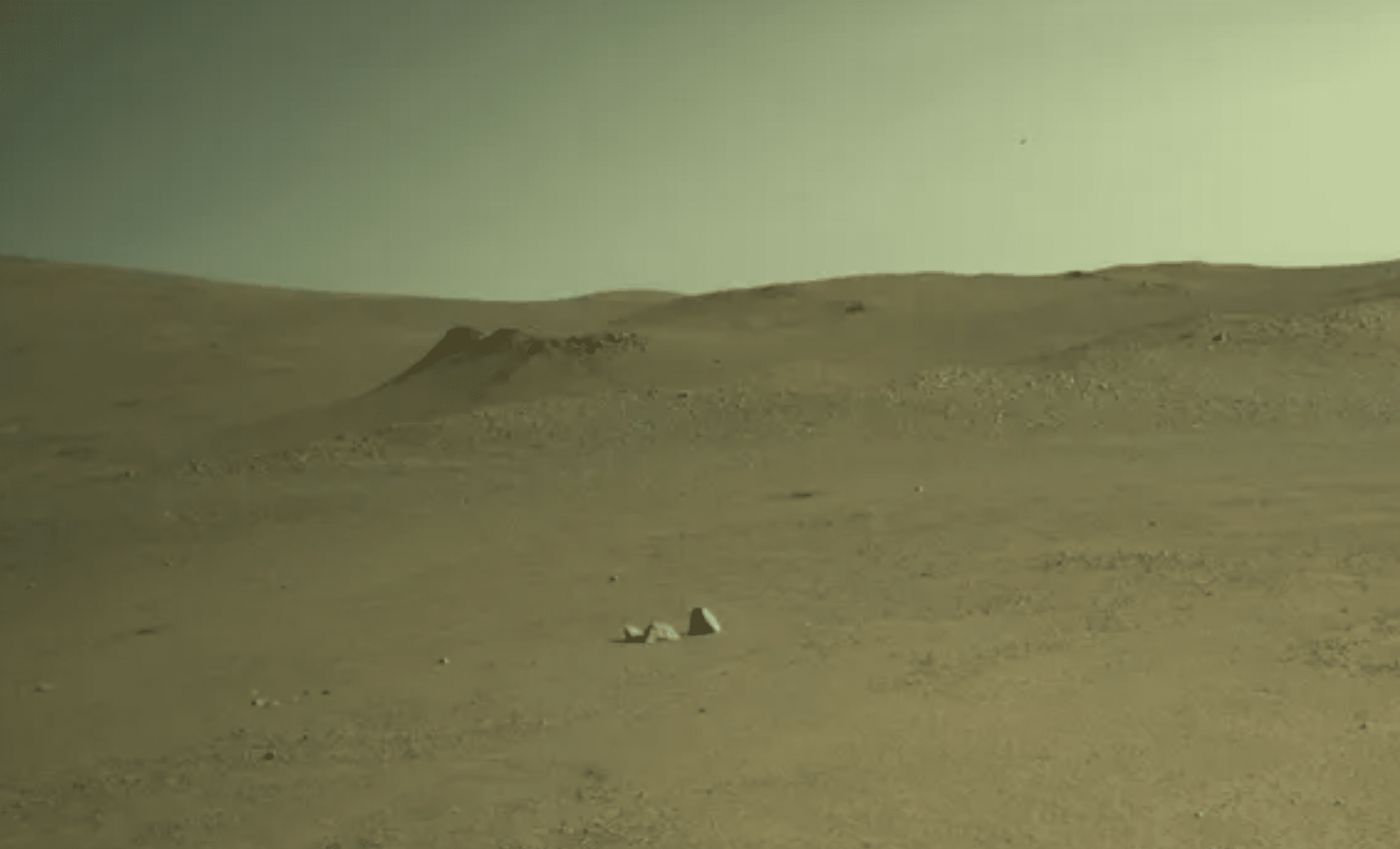 Perseverance Rover Explores Enigmatic Soroya Ridge on Mars 