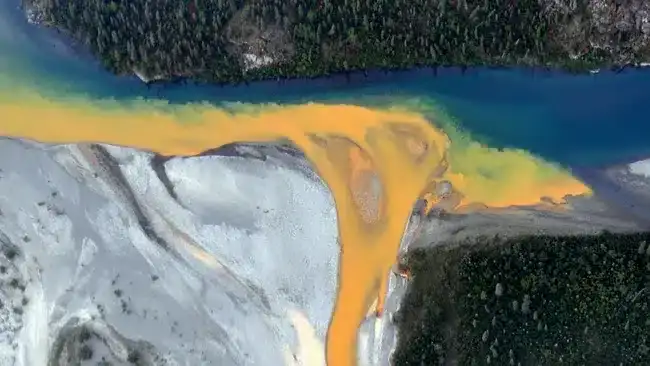 Alaskas-rivers-bright-orange-1f33b341d3ad8e049c96863e95a24799.webp