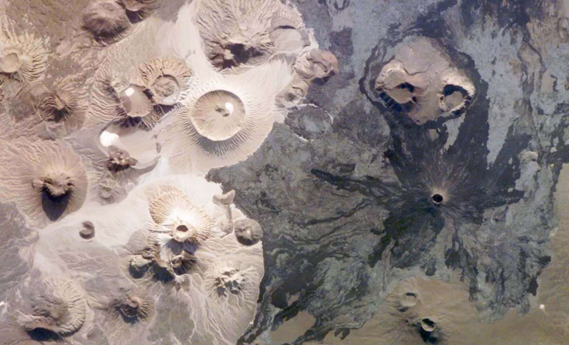 Ancient Stone ‘Gates’ Unearthed in Saudi Arabia's Harshest Desert Landscape 