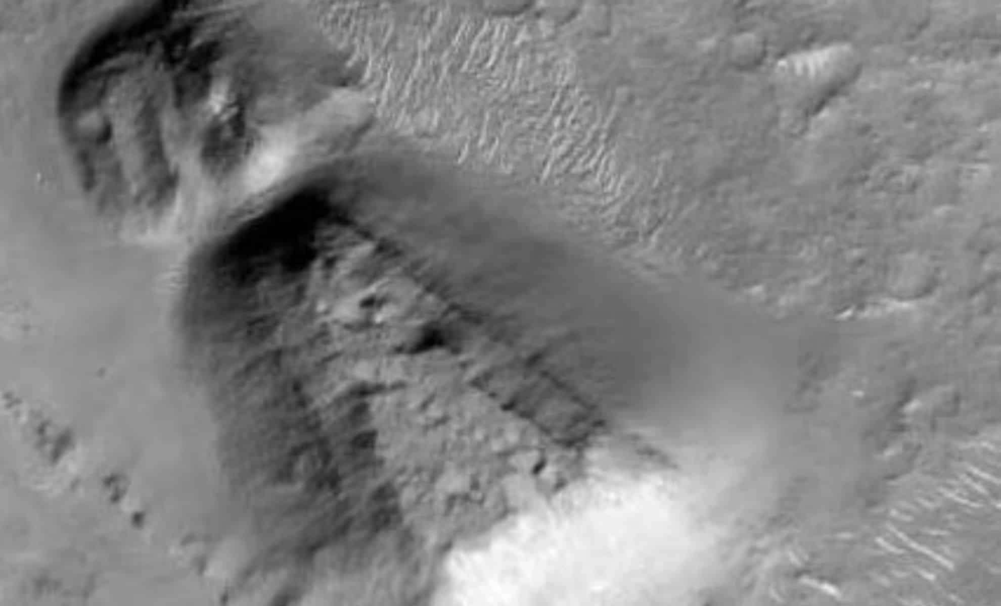 Keyhole-NASAJPLUAThe-Cydonia-Institute-2c76f74d21f019e423d95fed3a80b41e.jpg
