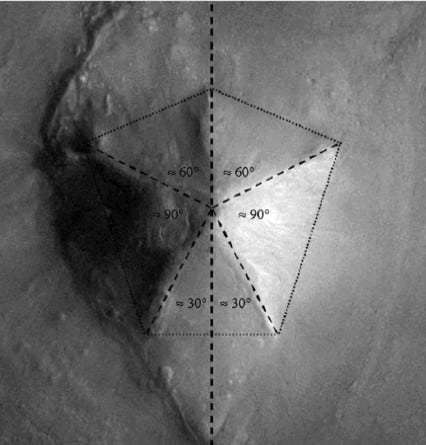 pyramid-mars-9f14f273994ebad7b53c9d6249fd1fcc.jpg