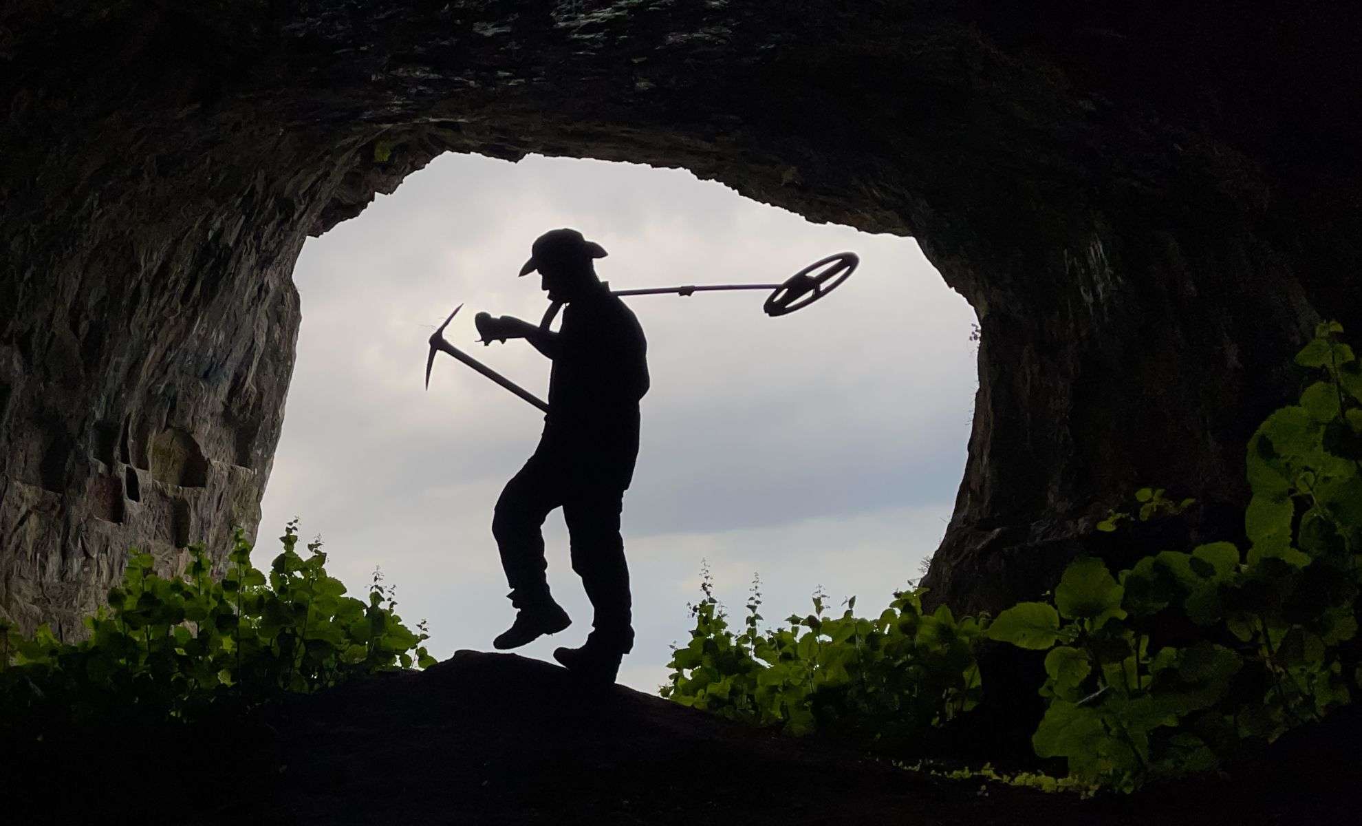 Over 800 Ancient Artefacts Discovered Together by Metal Detector Enthusiast 