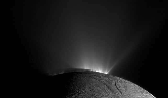 A-striking-2010-Cassini-image-reveals-plumes-shooting-from-Enceladus-icy-crust-3e79af41de611887b69f6a13bae7aea2.jpg