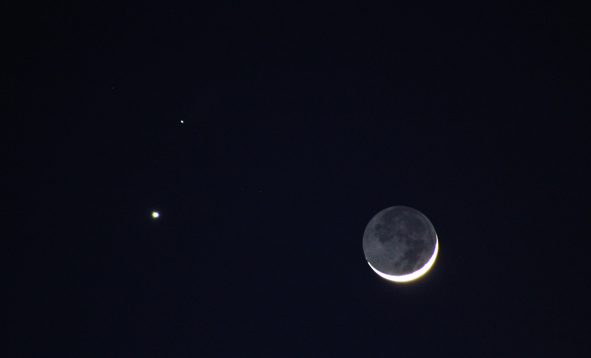 Experience a Rare Crescent Moon Meeting with Mars and Mercury Tonight 