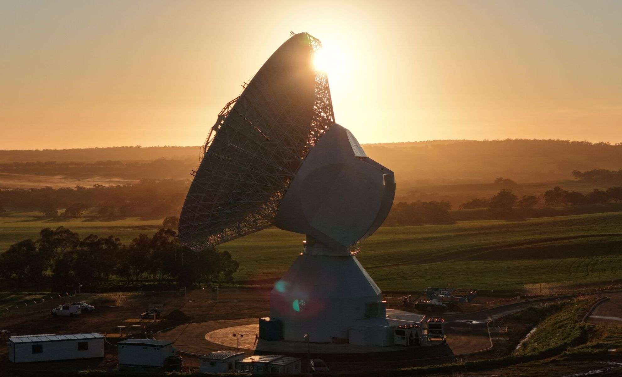 Europe’s Advanced Space Antenna in Australia Begins Interplanetary Communications 