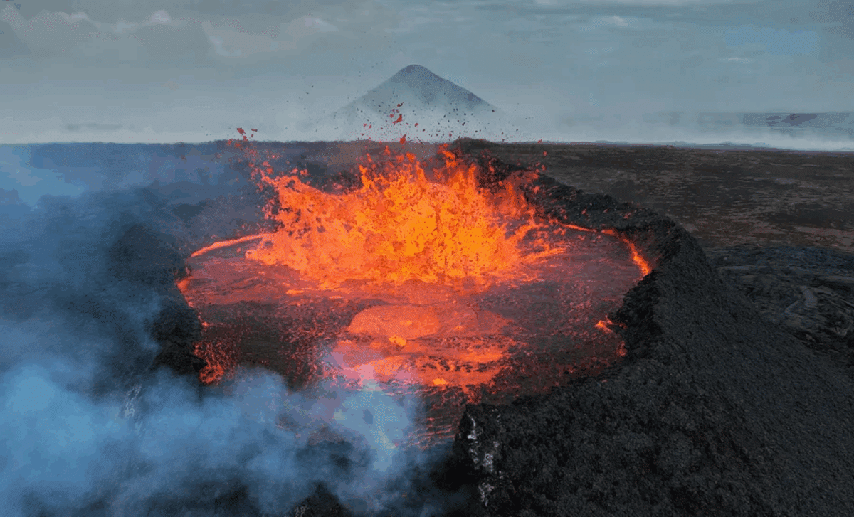 Volcanic Activity Beneath Greenland’s Ice May Explain Ancient Global Cooling 
