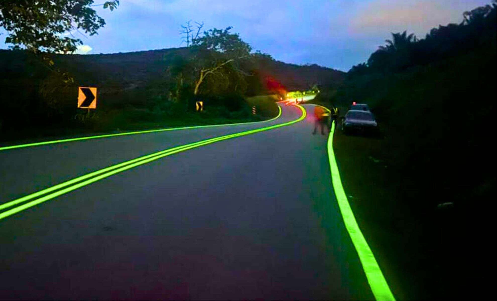 Malaysia’s Glow-in-the-Dark Roads Face Setbacks Despite Early Success 