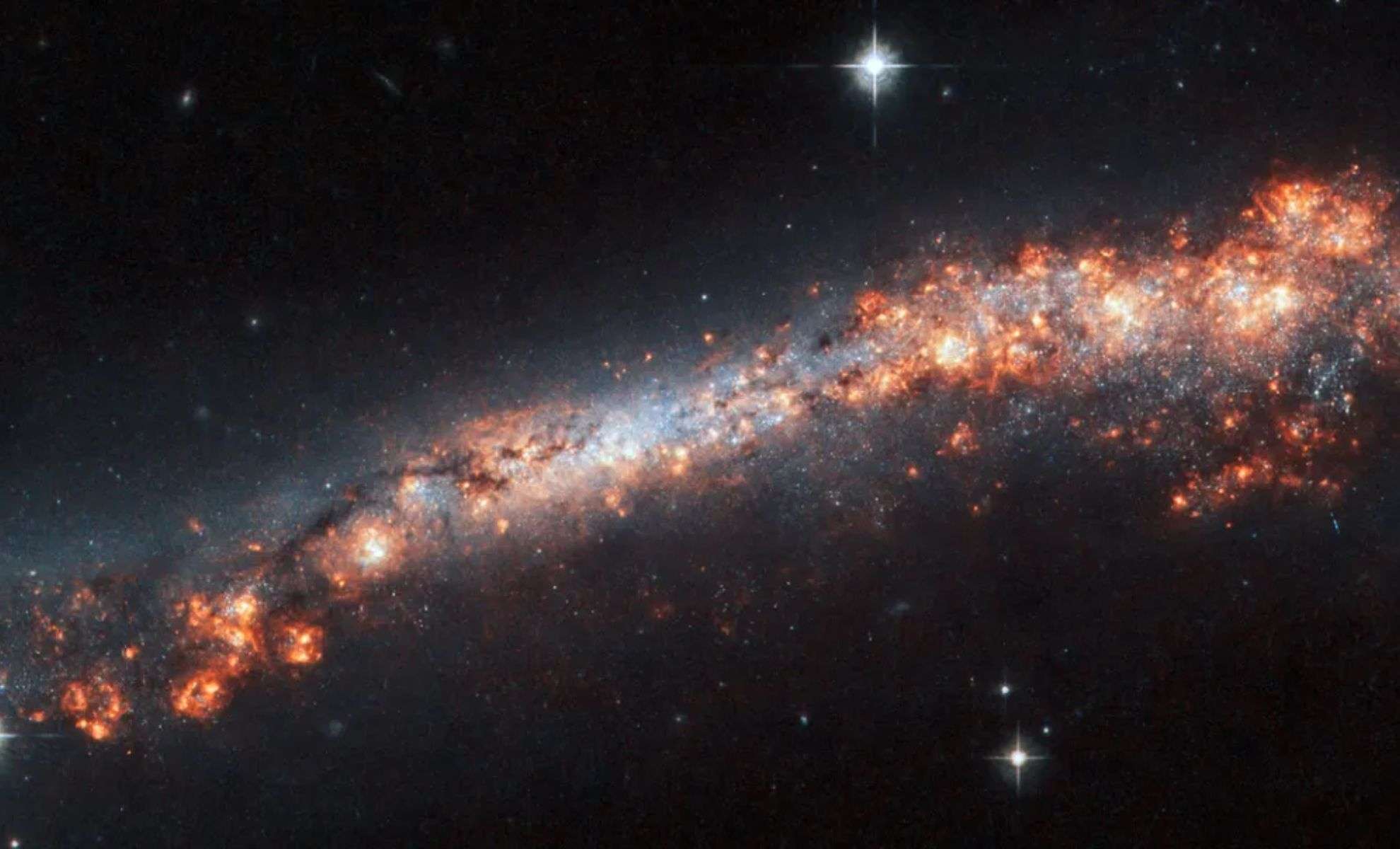 Enormous Cosmic Structures Discovered Defy Established Cosmological Theories 