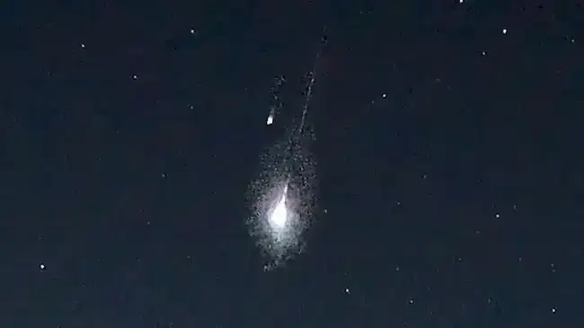 A-video-appeared-to-depict-a-rare-double-fireball-lighting-up-the-skies-above-Connecticut-9ce25dccfcd1997bec46abee19ca574f.webp