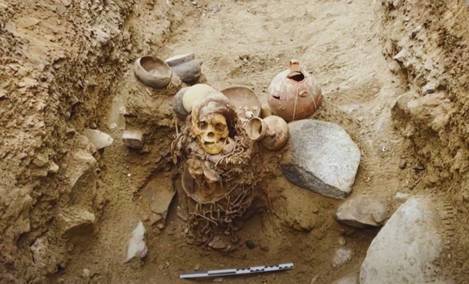 Ancient Mummy with Preserved Hair Discovered Beneath Lima’s Streets 