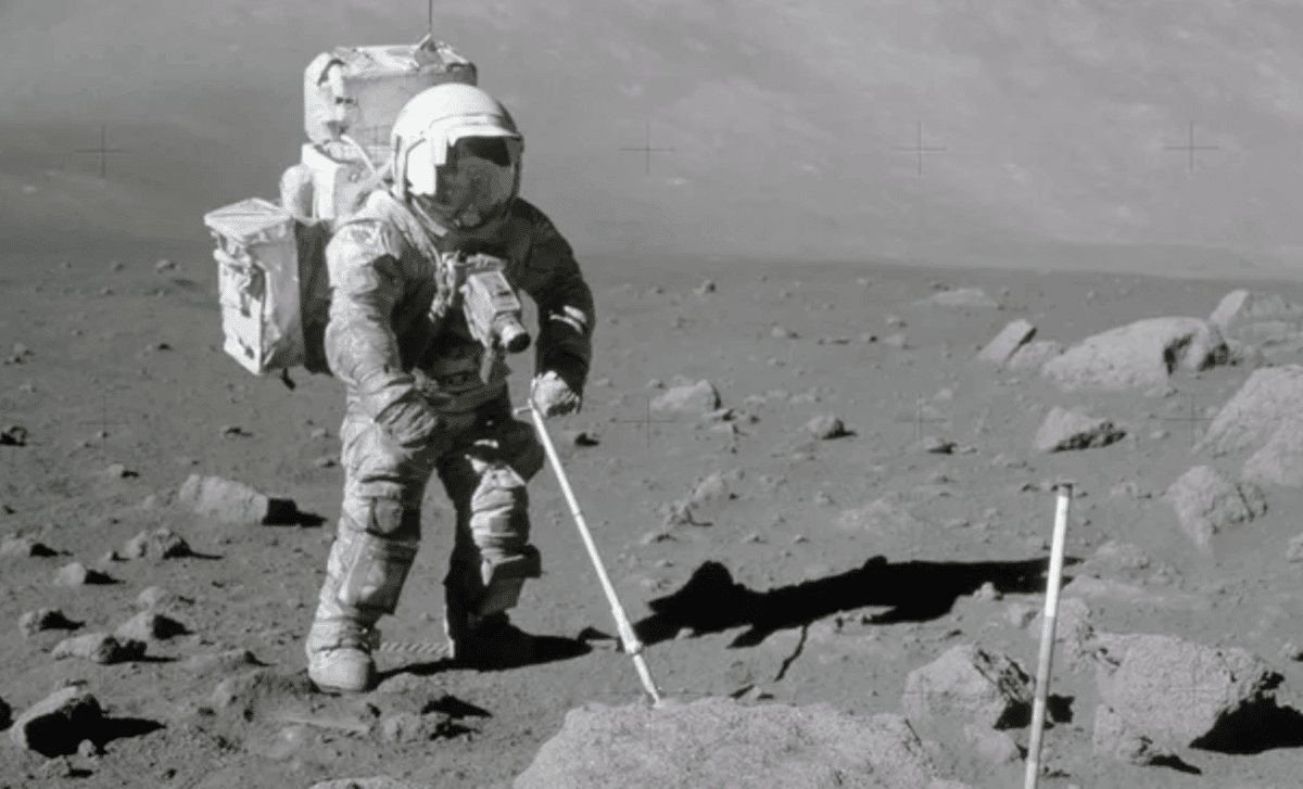Decades-Old Lunar Rock Reveals Unexpected Clues About Moon’s Formation 