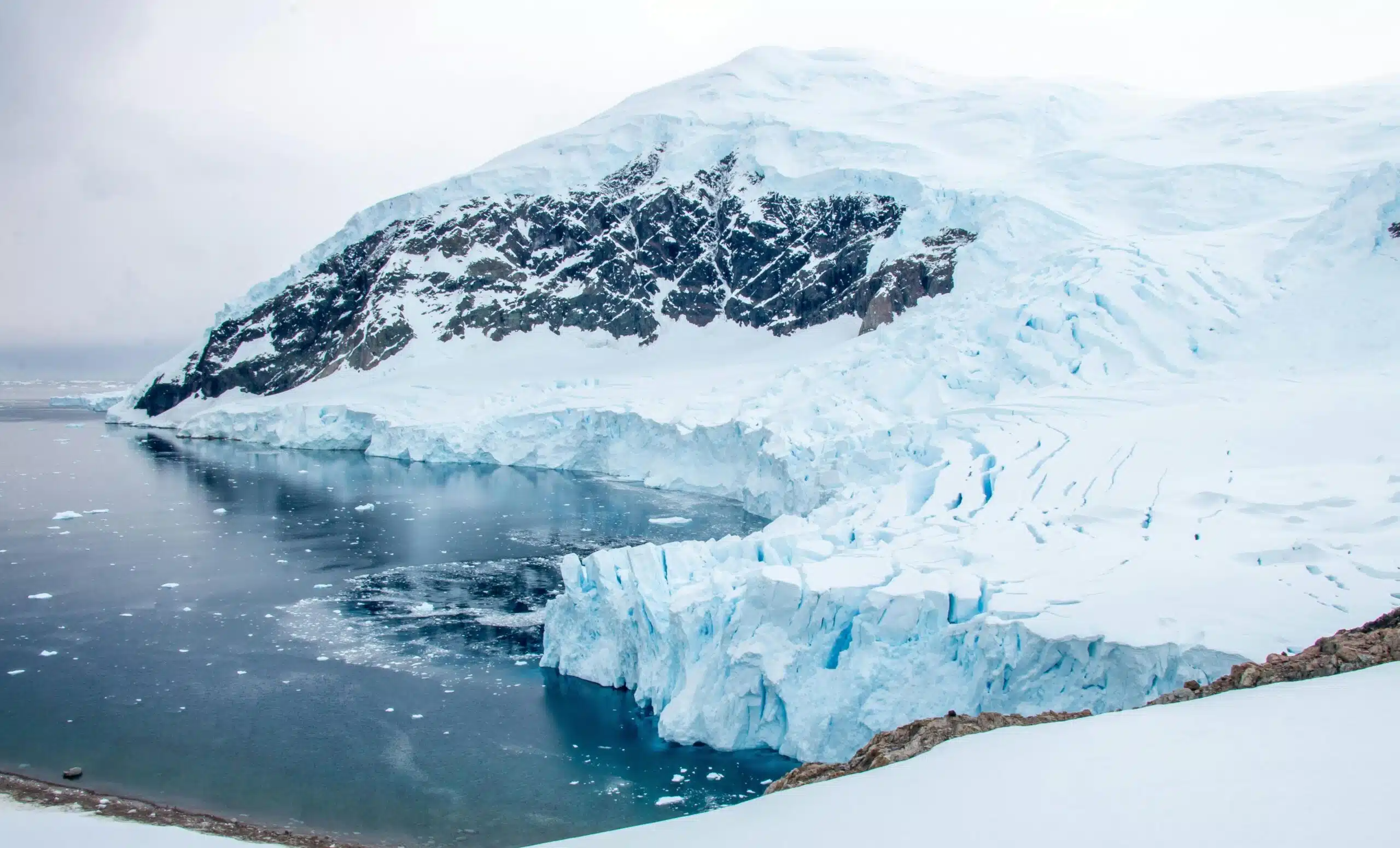 NASA Launches Two Antarctic Balloon Missions to Probe Cosmic Mysteries 