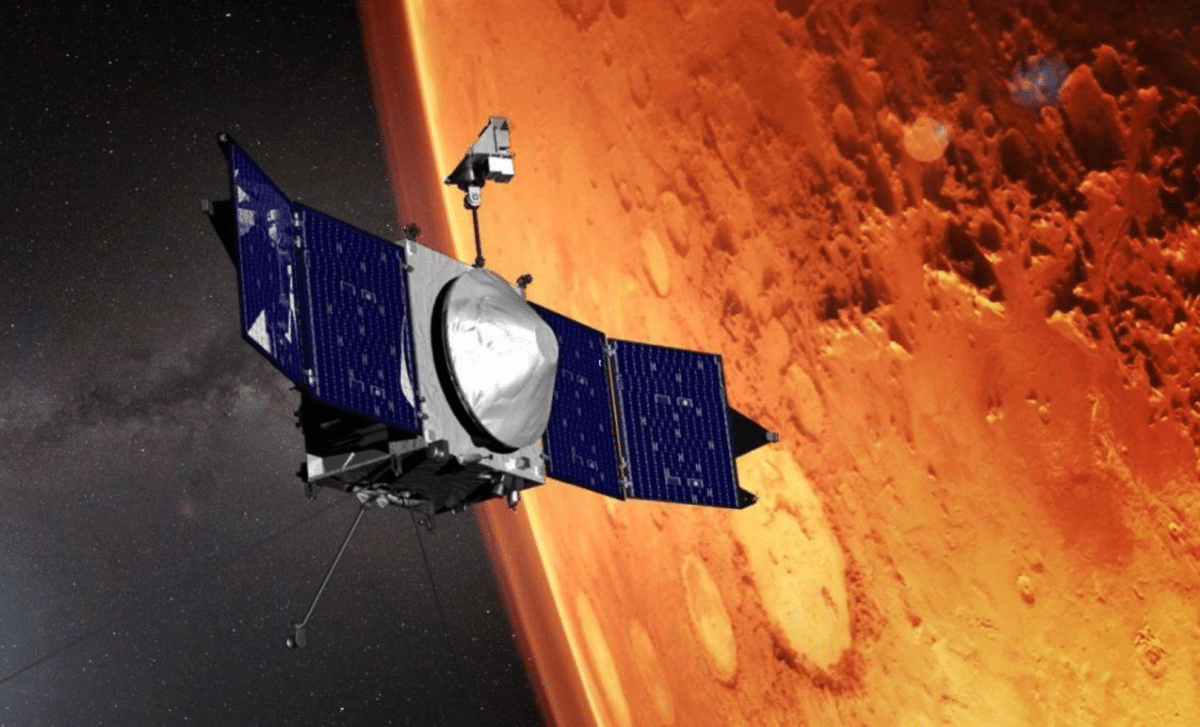 Mars Orbiter MAVEN Loses Contact: Understanding the Unexpected Silence from NASA’s Key Spacecraft 