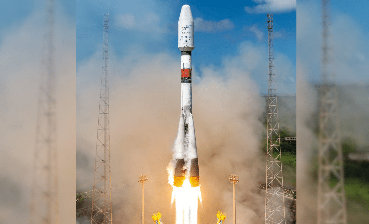 Russia Deploys Obzor-R No. 1 Radar Satellite via Soyuz Rocket 