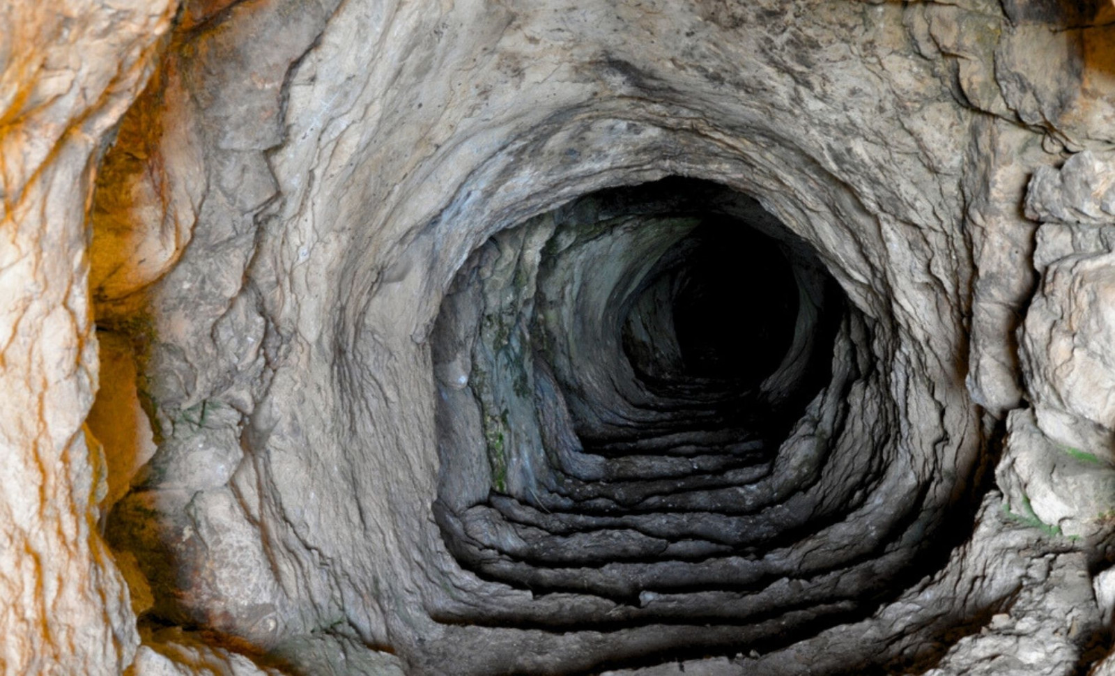 Ancient Subterranean Passageways Unearthed Beneath Cusco Illuminate Inca Engineering Genius 