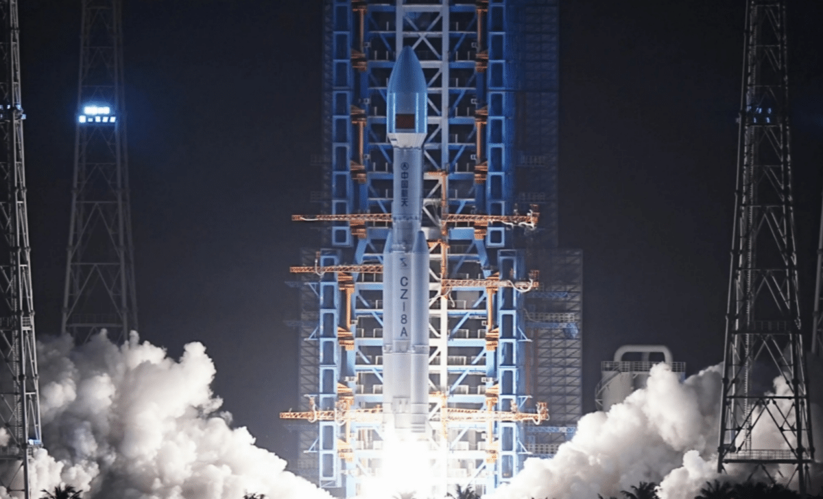 China Advances Space Ambitions with Dual Long March Rocket Launches in Early 2026 