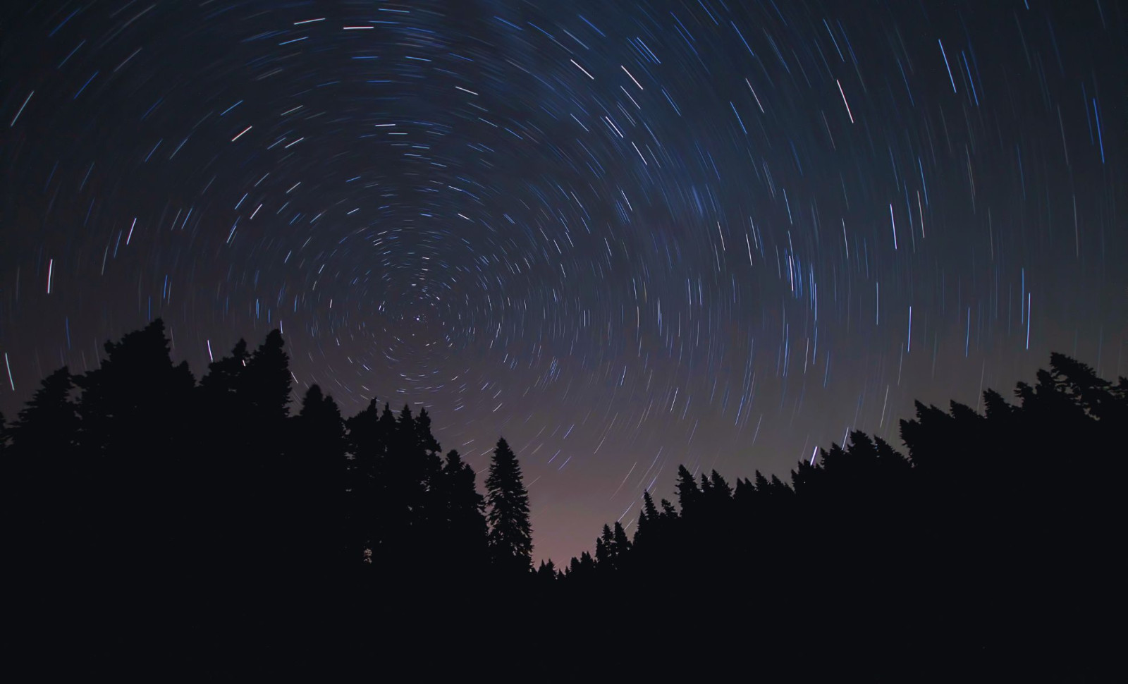 Meteor Shower Spectacles of 2026: Prime Viewing Times to Mark on Your Calendar 