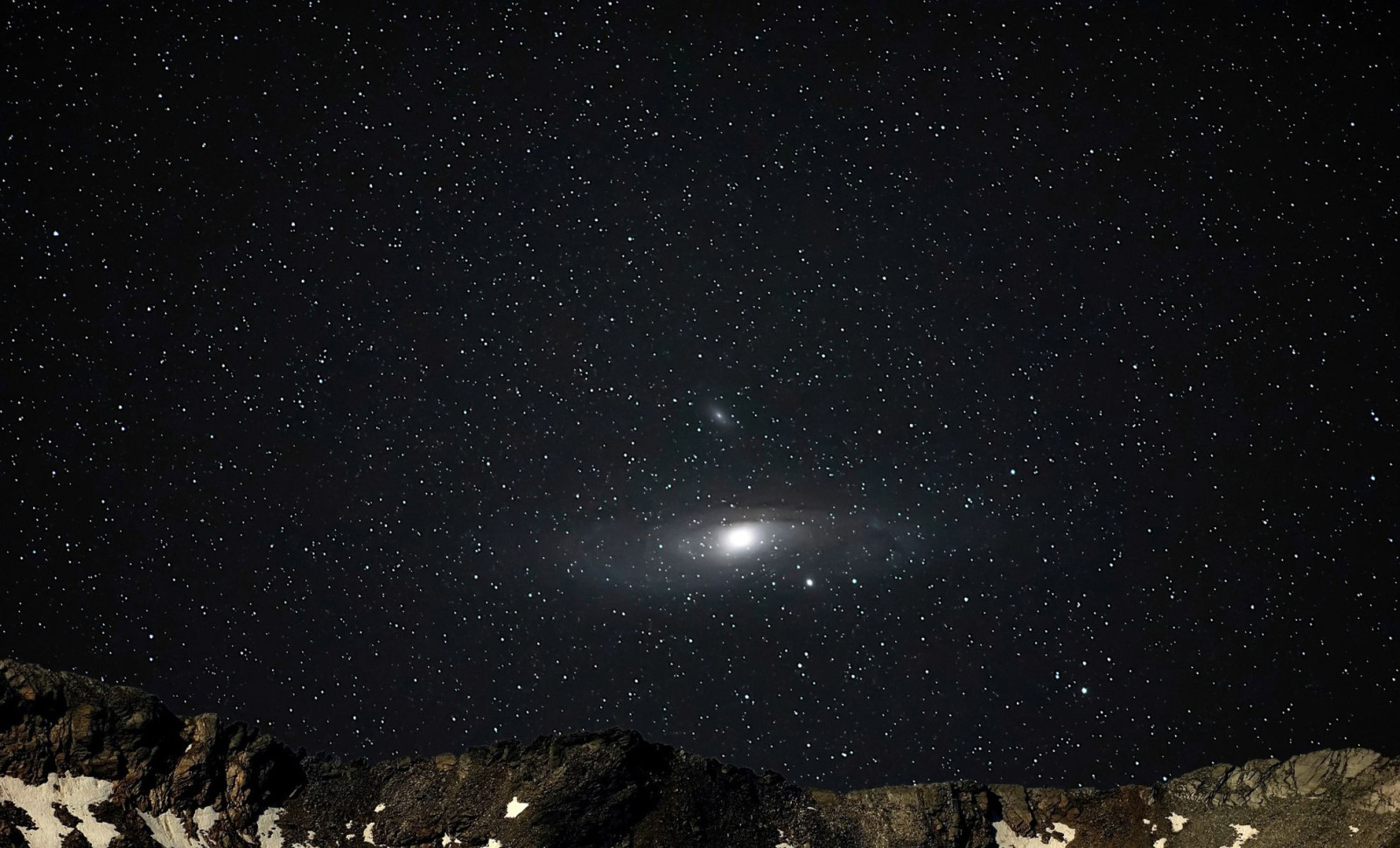 Astronomers Confounded by the Sudden Vanishing of a Huge Star in Andromeda 