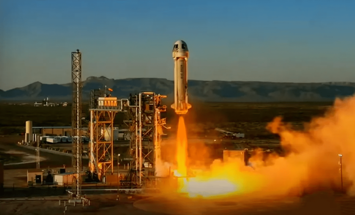 Blue Origin Halts Space Tourism to Prioritize Lunar Exploration 