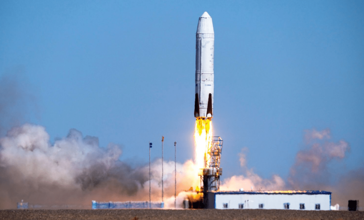 Chinese Startup Aims to Launch Crewed Space Tourism Flights by 2028 