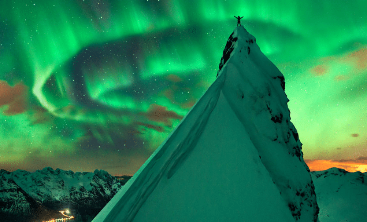Stunning Capture of a Rare Aurora Borealis Event Over Norway 