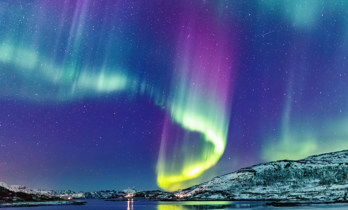 Stunning Northern Lights to Illuminate 12 U.S. States Tonight 