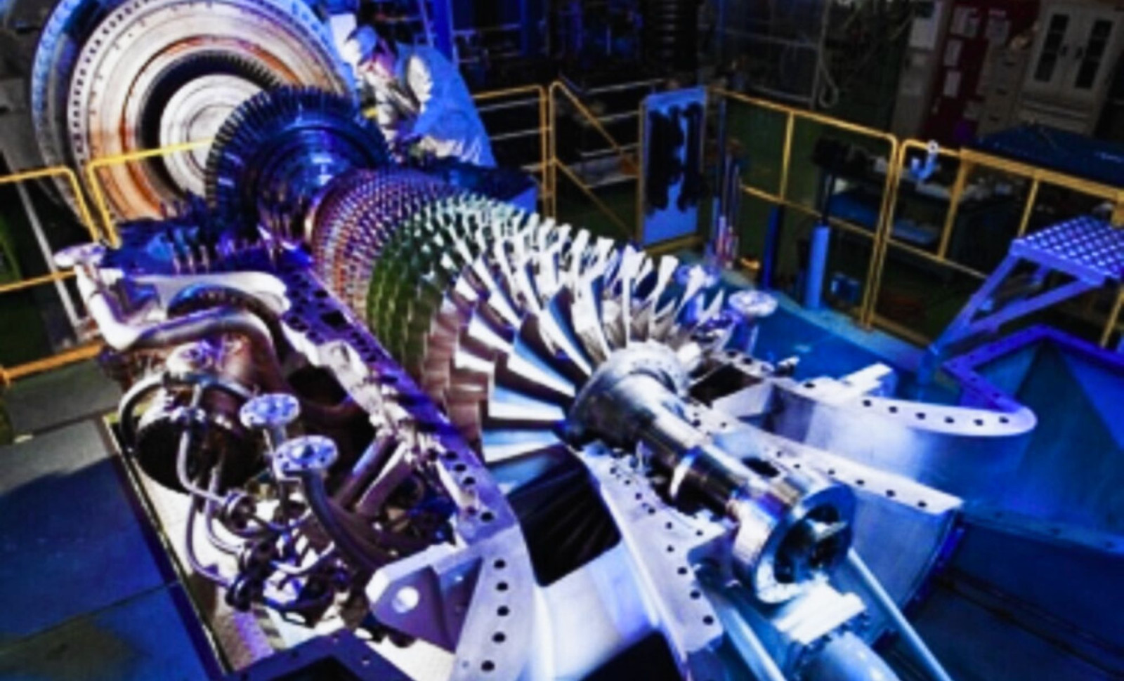 Japan Unveils First Commercial Engine Running on 30% Hydrogen Fuel Blend 
