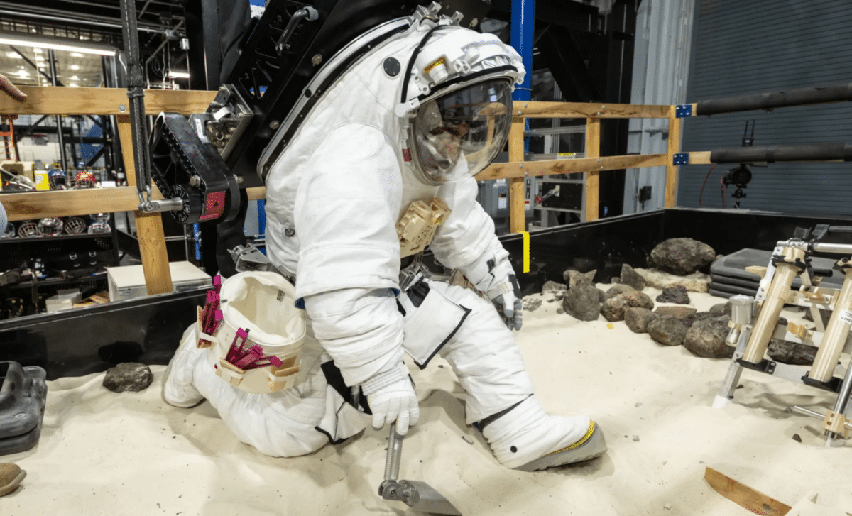 New Lunar Spacesuit by NASA and Axiom Space Hits Key Development Phase 