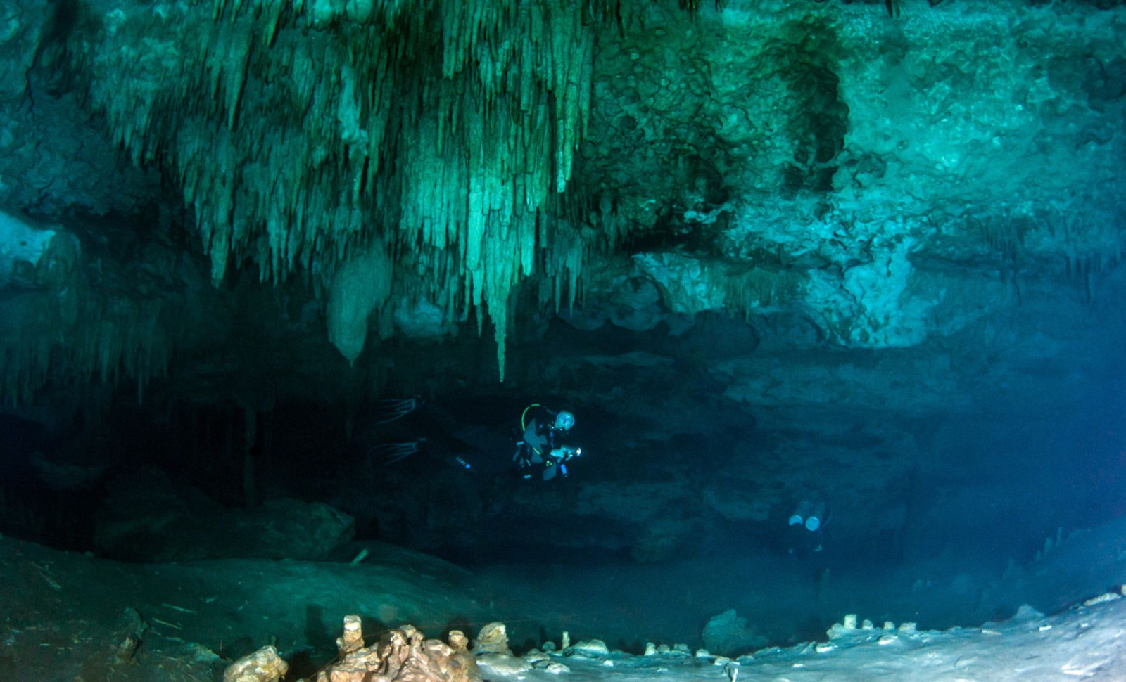 Exploring Gilindire Cave: Divers Uncover Ancient Ice Age Wonders Beneath Turkey’s Coast 