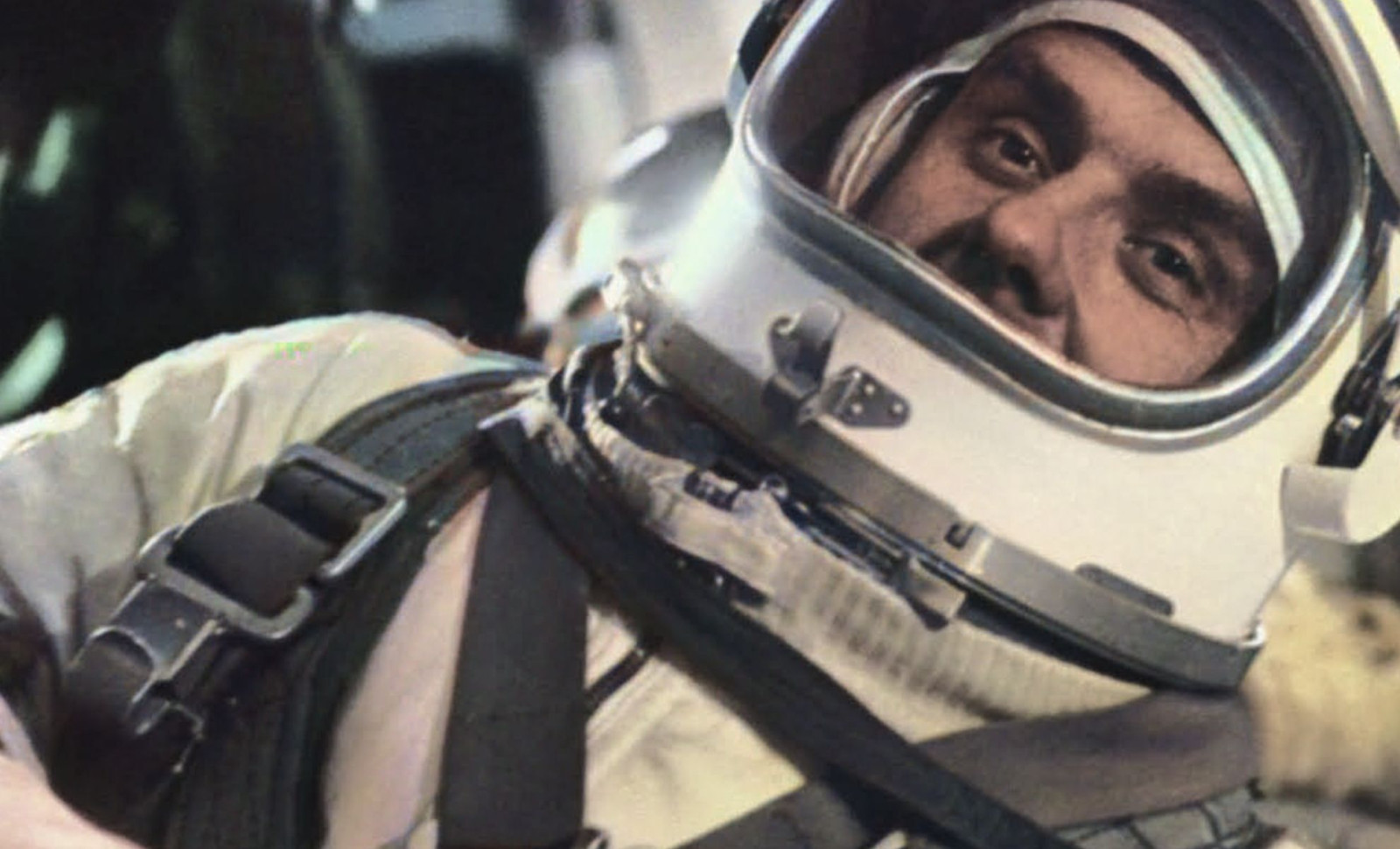 Vladimir Komarov’s Tragic Final Moments: The Fatal Flaws of the Soyuz 1 Mission 