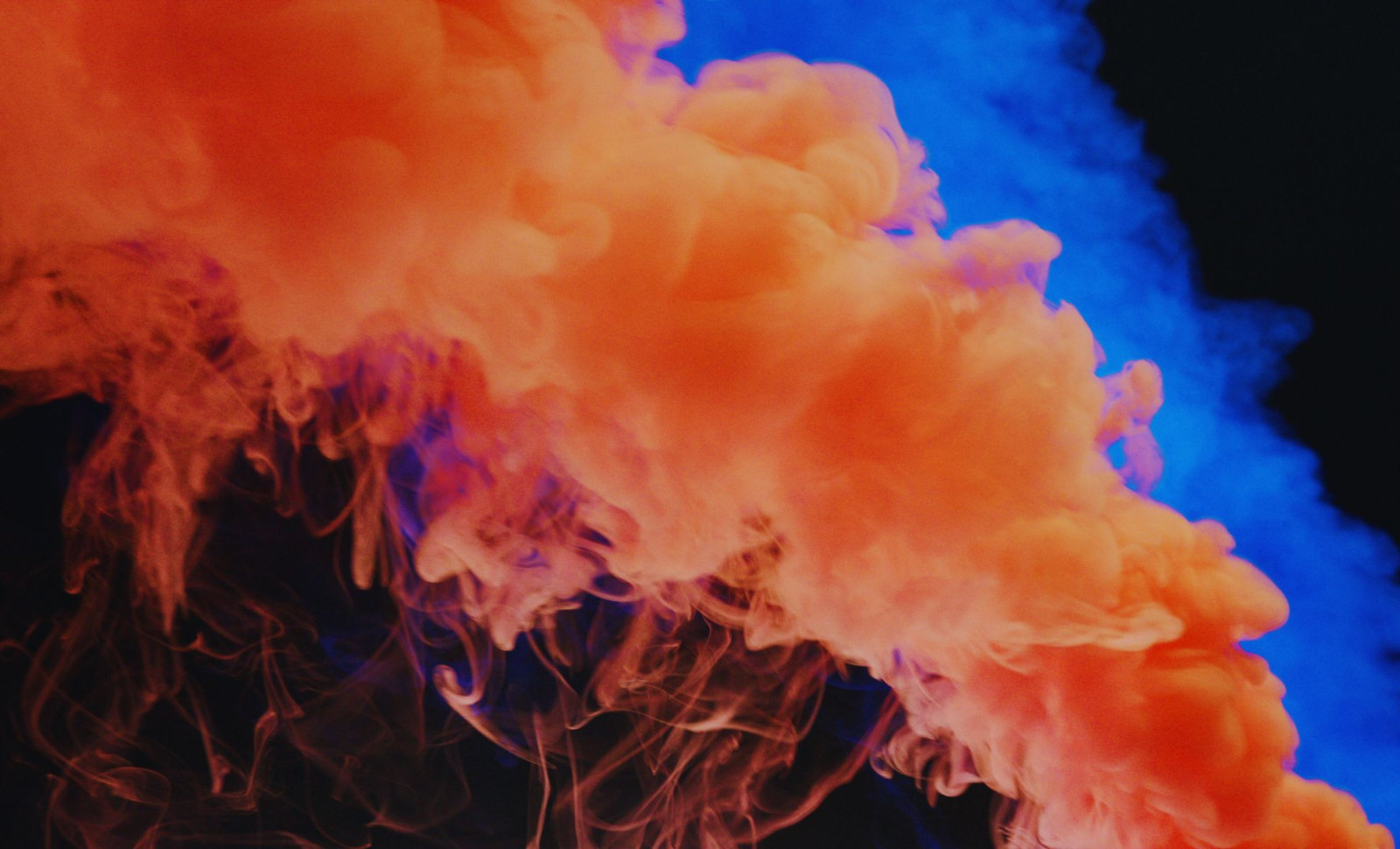 Scientists Develop Advanced Method to Trace Irregular Particles in Air 