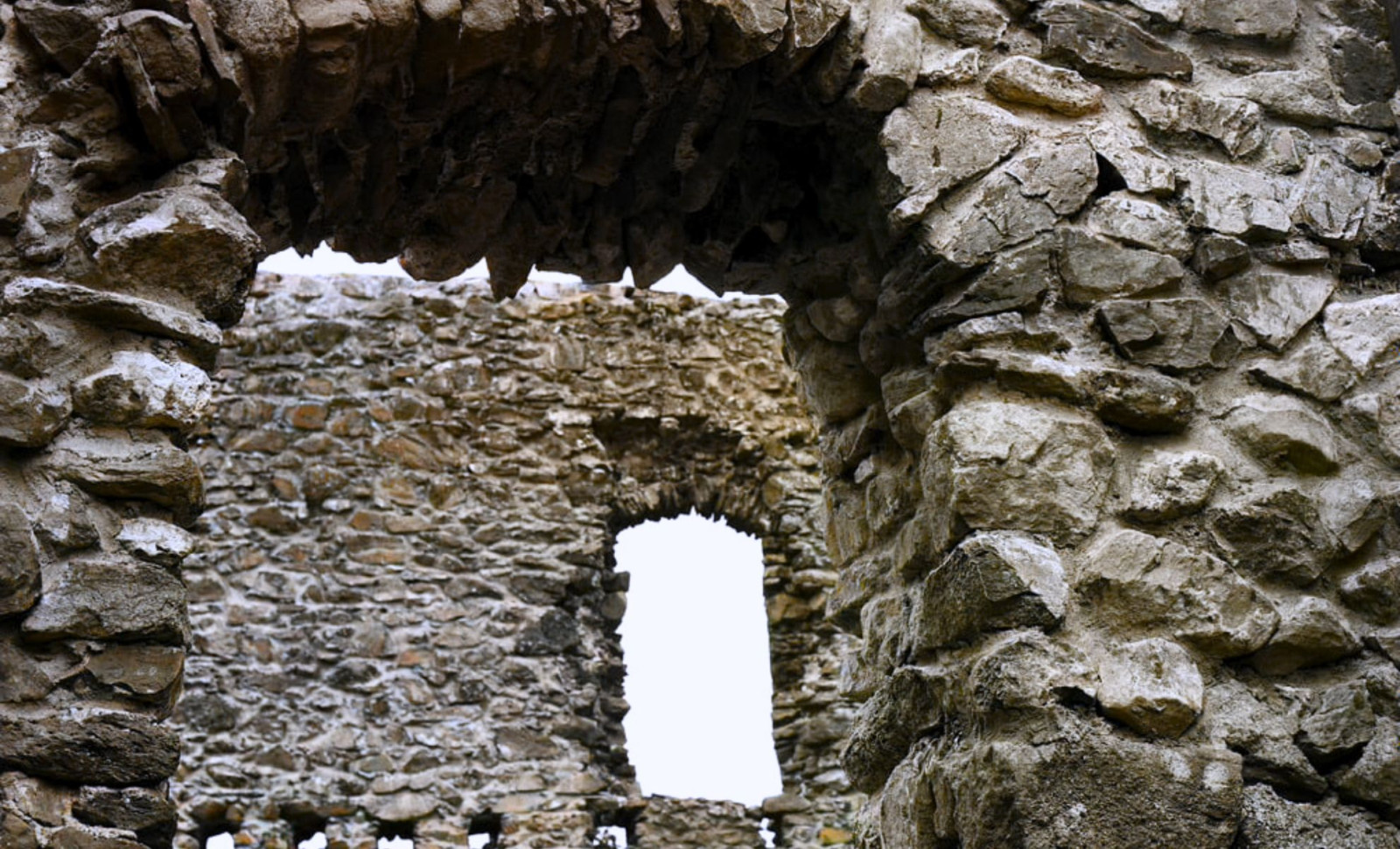 Discovery of a 500-Year-Old Hidden Medieval District Beneath a Fortress in Ghent 