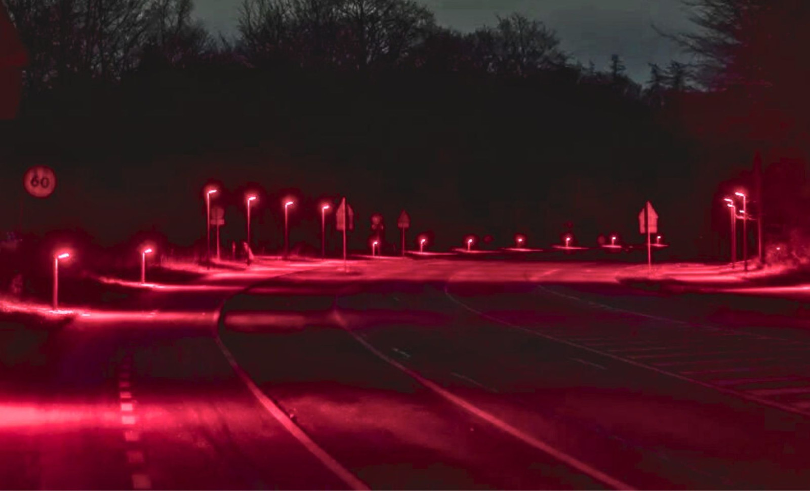Denmark Deploys Red Streetlights to Protect Urban Wildlife and Enhance Sustainability 